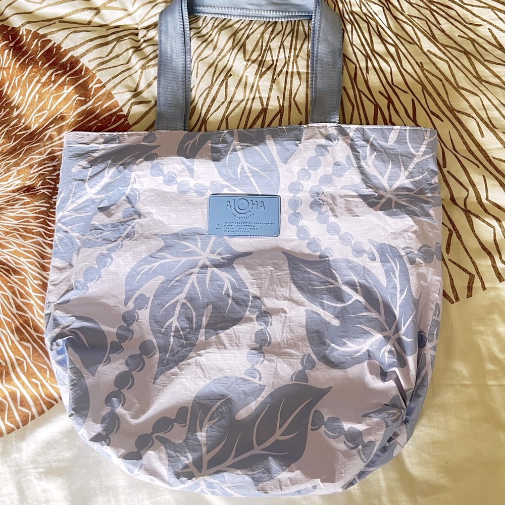 ALOHA COLLECTION Special Collab Kamehameha Schools Kukui Day Tripper